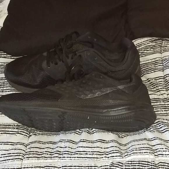 Sneakers - Picture 1 of 3